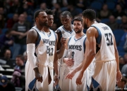 开云体育入口-包含狼队阵容大调整，渴望赢得本赛季首场胜利的词条