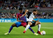 开云体育官网-巴塞罗那主场大胜瓦伦西亚，取得联赛连胜