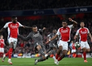 开云体育官方网站-欧洲豪强球队争霸赛场，球迷尽情欢呼