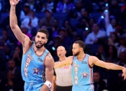 开云体育登录-奥尼尔破纪录，魔术带队力夺总冠军