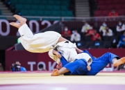 开云体育登录-柔道女子团体比赛，法国队夺得金牌