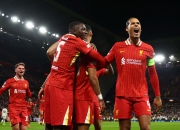 开云APP-利物浦大胜对手，保持不败纪录