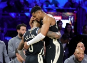 开云下载-NBA总决赛热血战役火箭vs雄鹿对决