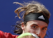 开云体育登录-包含西班牙网球队强势德国网球队，西西帕斯高光表现的词条