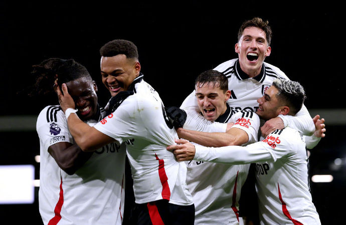 富勒姆客场战胜埃弗顿,走出低迷的简单介绍 富勒姆客场战胜埃弗顿,走出低迷的简单介绍