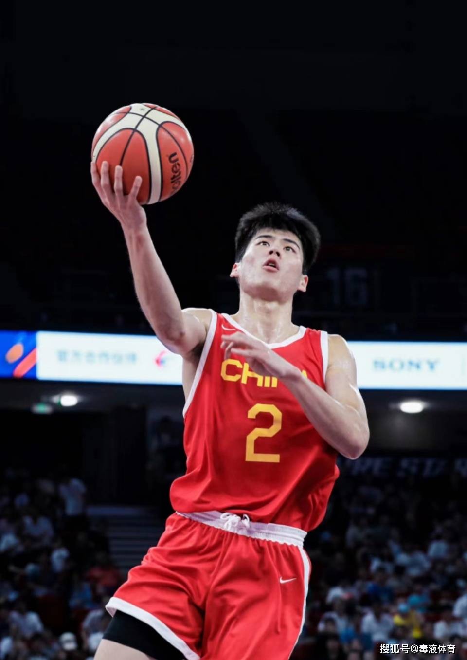 包含独领风骚：实力强劲的球队独领先锋的词条