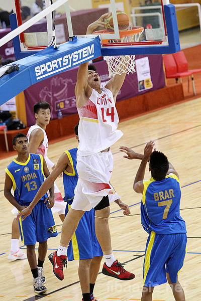 印度球员加入CBA联赛,成为首位外援 印度球员加入CBA联赛,成为首位外援