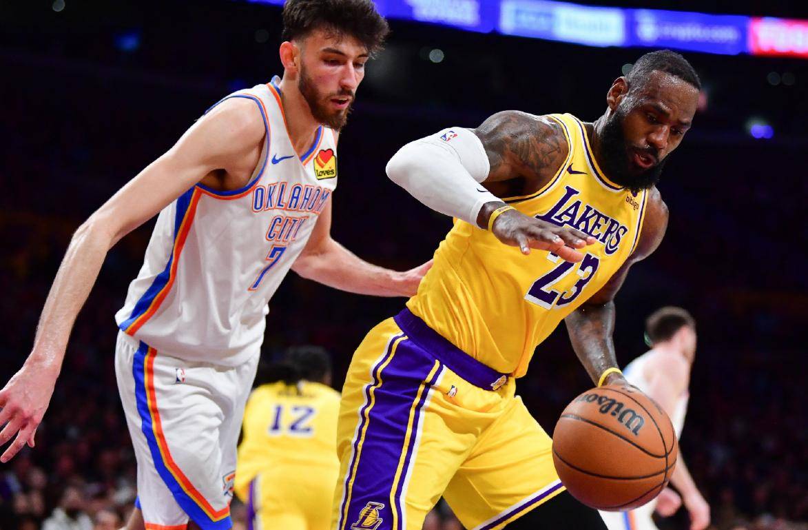 历史经典再现,球队重回巅峰冲击总冠军 历史经典再现,球队重回巅峰冲击总冠军