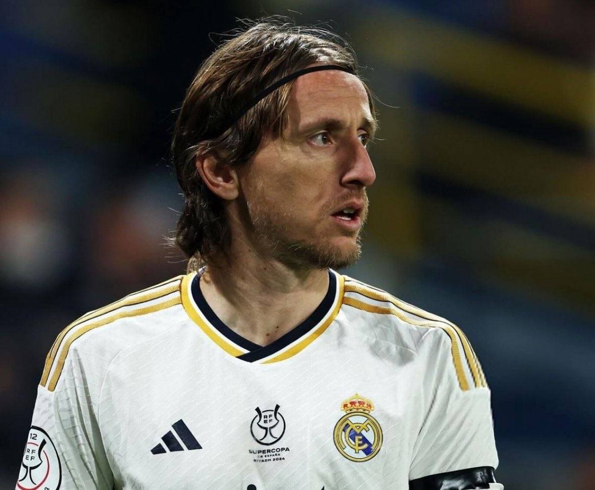 皇马中场大将莫德里奇再次展现技术