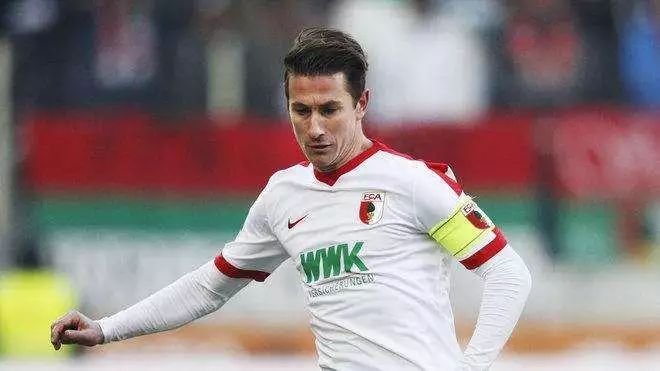 包含沙尔克全力备战,力争赢得一场胜利的词条 包含沙尔克全力备战,力争赢得一场胜利的词条