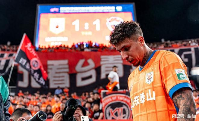 克罗托内球员因不当言论遭罚款 克罗托内球员因不当言论遭罚款