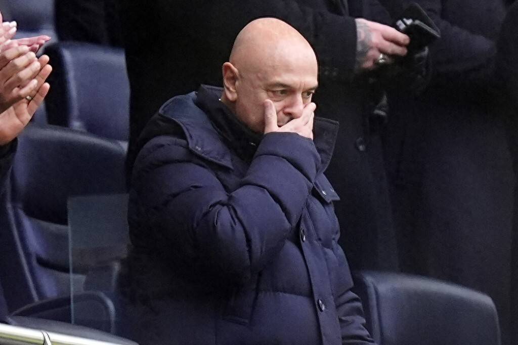 热刺客场逆转赢下对手,球迷欢欣 热刺客场逆转赢下对手,球迷欢欣