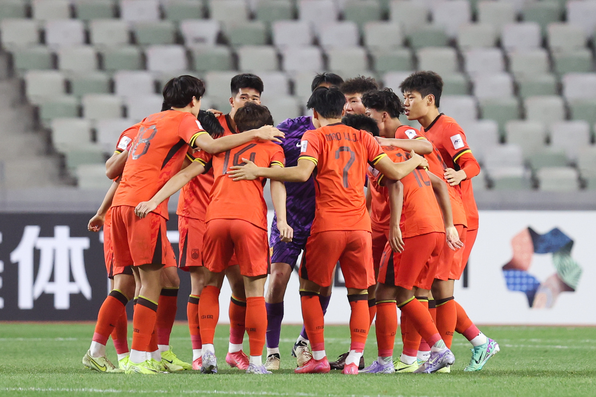 关于国内足球比赛谁能笑到最后?的信息 关于国内足球比赛谁能笑到最后?的信息