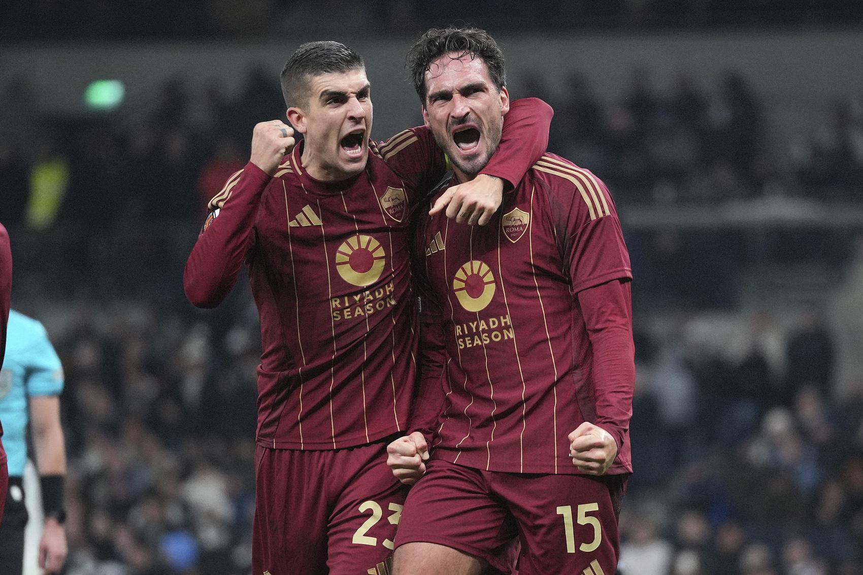 罗马主场逆转胜利,挑战中的实力之证 罗马主场逆转胜利,挑战中的实力之证