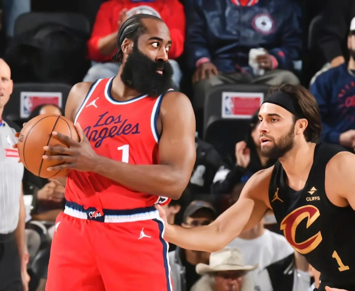 关于立陶宛篮球联赛：维尔纽斯狂胜对手的信息