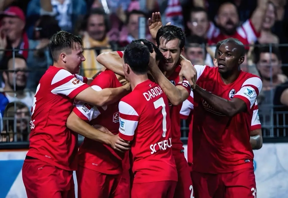 尼斯主场击败雷恩，取得连胜