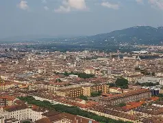 包含都灵挑战高难度，全队备战艰苦的词条