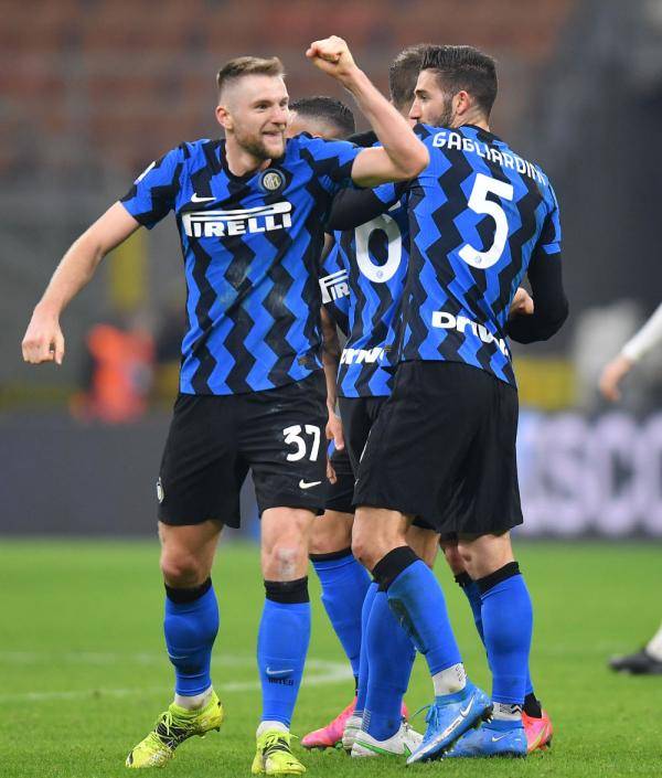 亚特兰大客场胜利,稳固积分榜位置的简单介绍 亚特兰大客场胜利,稳固积分榜位置的简单介绍