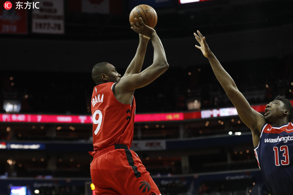 猛龙中锋伊巴卡入选最佳防守阵容 猛龙中锋伊巴卡入选最佳防守阵容