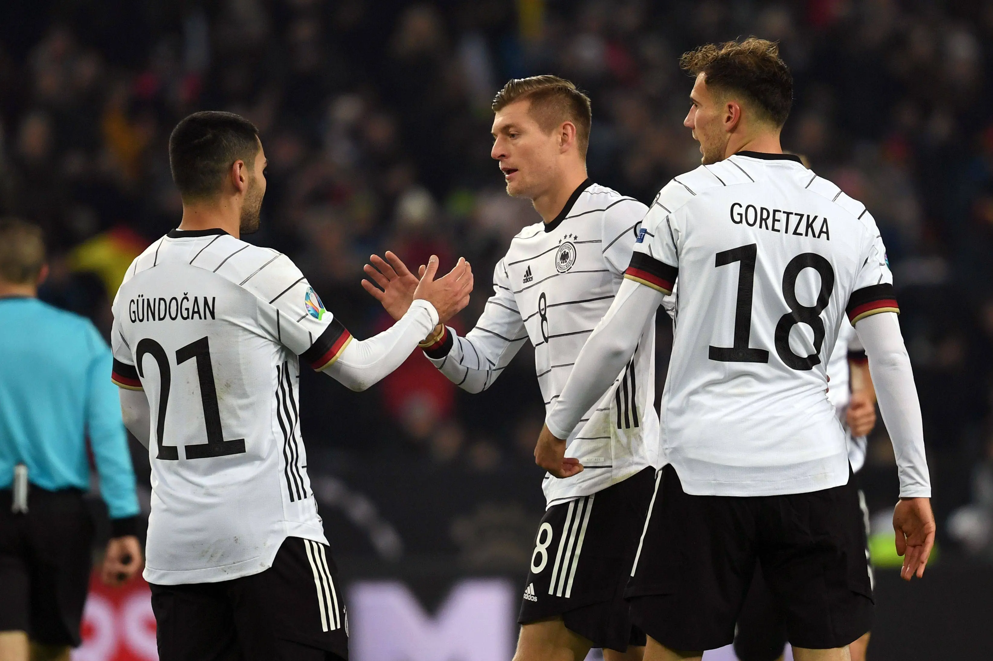 塞尔维亚队在欧预赛中惨遭淘汰 塞尔维亚队在欧预赛中惨遭淘汰