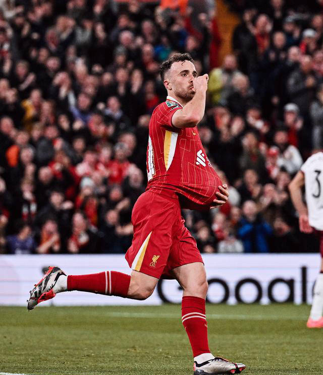 关于面对利物浦，利物浦上演压倒性一战的信息