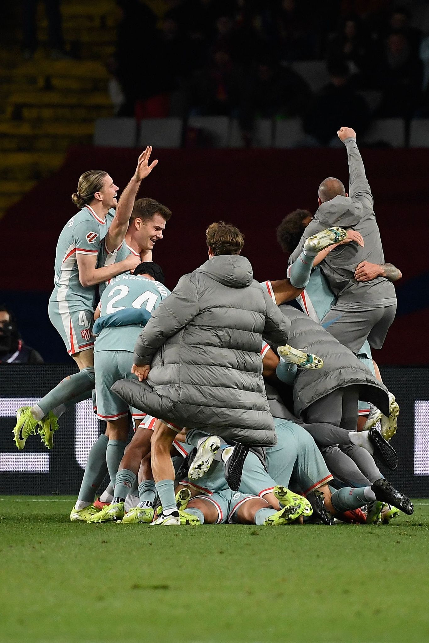 面对巴萨,巴萨上演胶着一战 面对巴萨,巴萨上演胶着一战