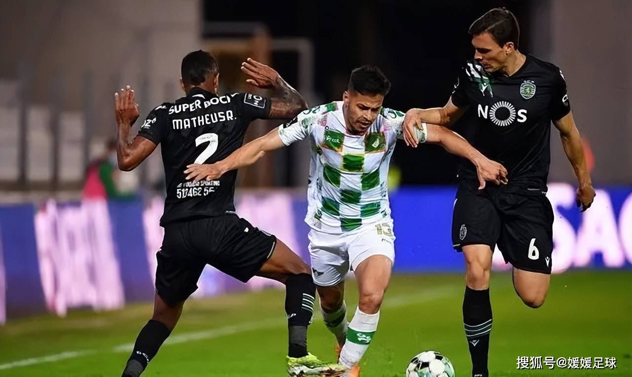 包含沃尔夫斯堡主场大胜法兰克福,重回榜首的词条 包含沃尔夫斯堡主场大胜法兰克福,重回榜首的词条