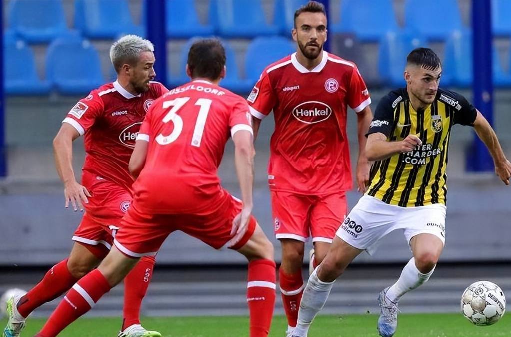 包含汉诺威坚定信心迎战劲旅,球队备战如火如荼的词条 包含汉诺威坚定信心迎战劲旅,球队备战如火如荼的词条