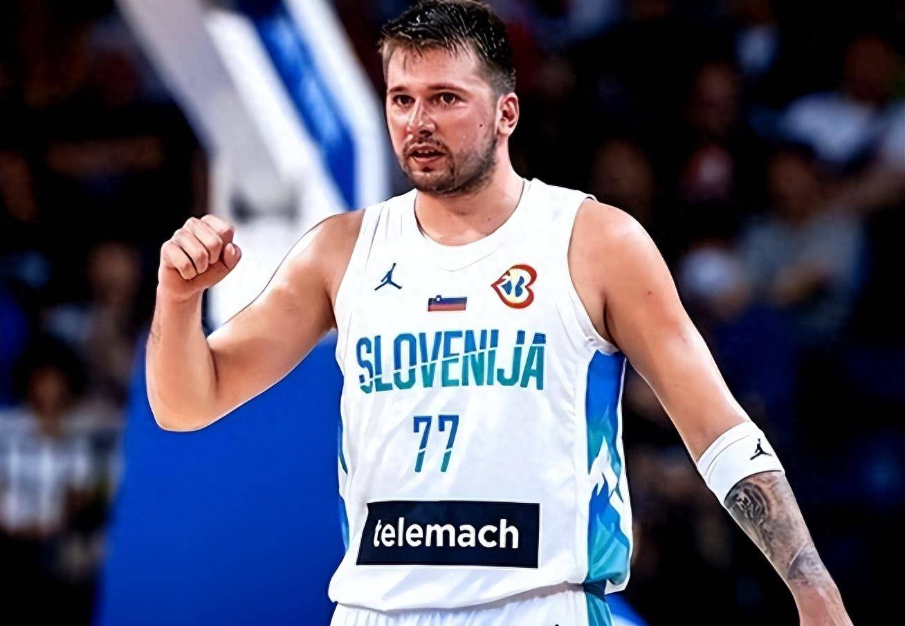 圣埃蒂安逼平里昂,场面一度陷入胶着的简单介绍 圣埃蒂安逼平里昂,场面一度陷入胶着的简单介绍