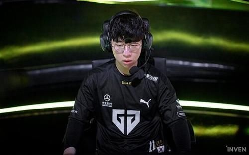 RNG轻取C9,BDD拿下关键大龙成都决赛之夜3:0(首尔) RNG轻取C9,BDD拿下关键大龙成都决赛之夜3:0(首尔)