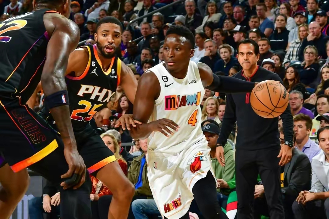 老妇人客场遭遇失利,积分榜优势缩小 老妇人客场遭遇失利,积分榜优势缩小