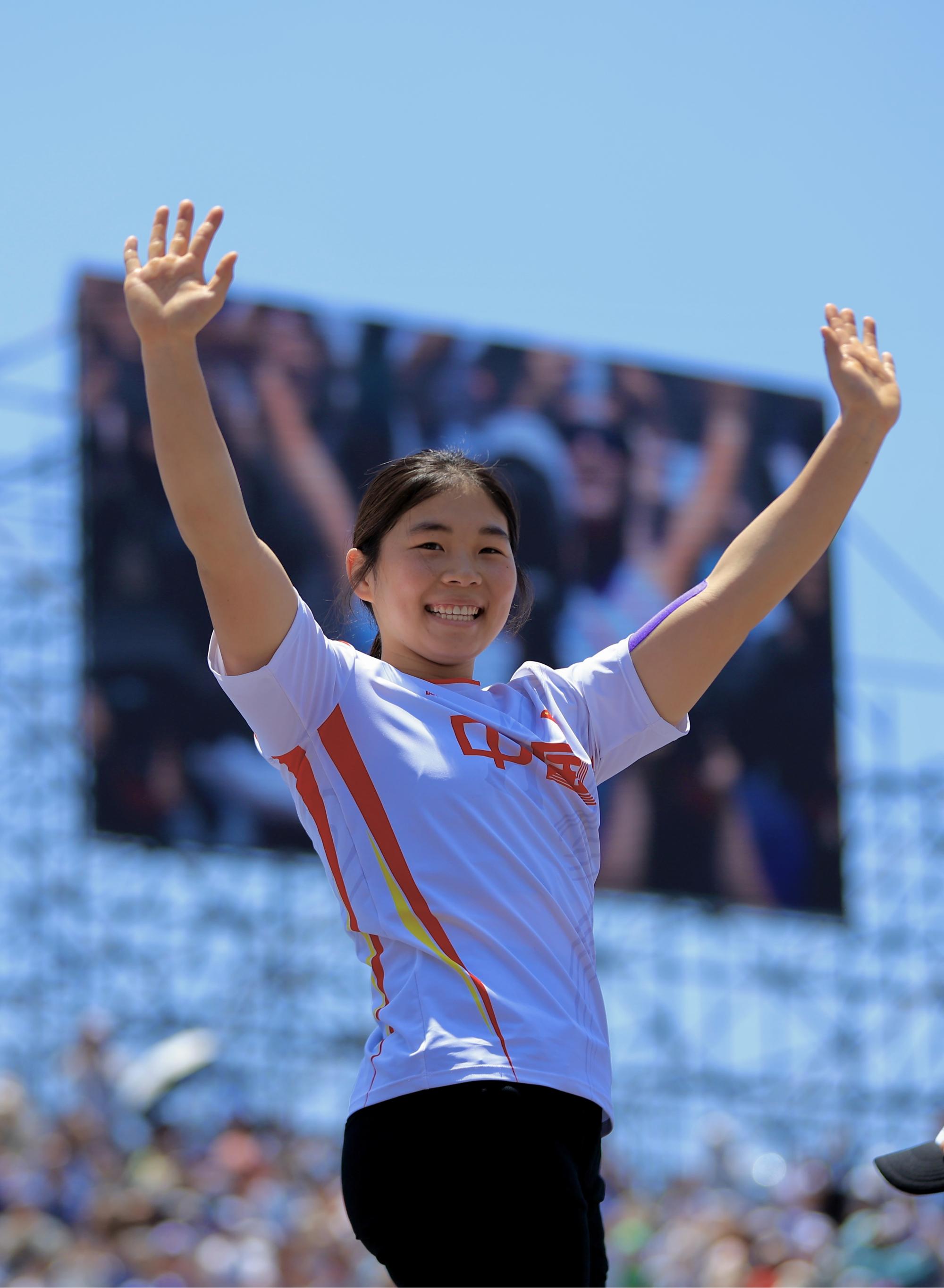 选手集体争夺个人荣誉，锦标赛压轴开幕