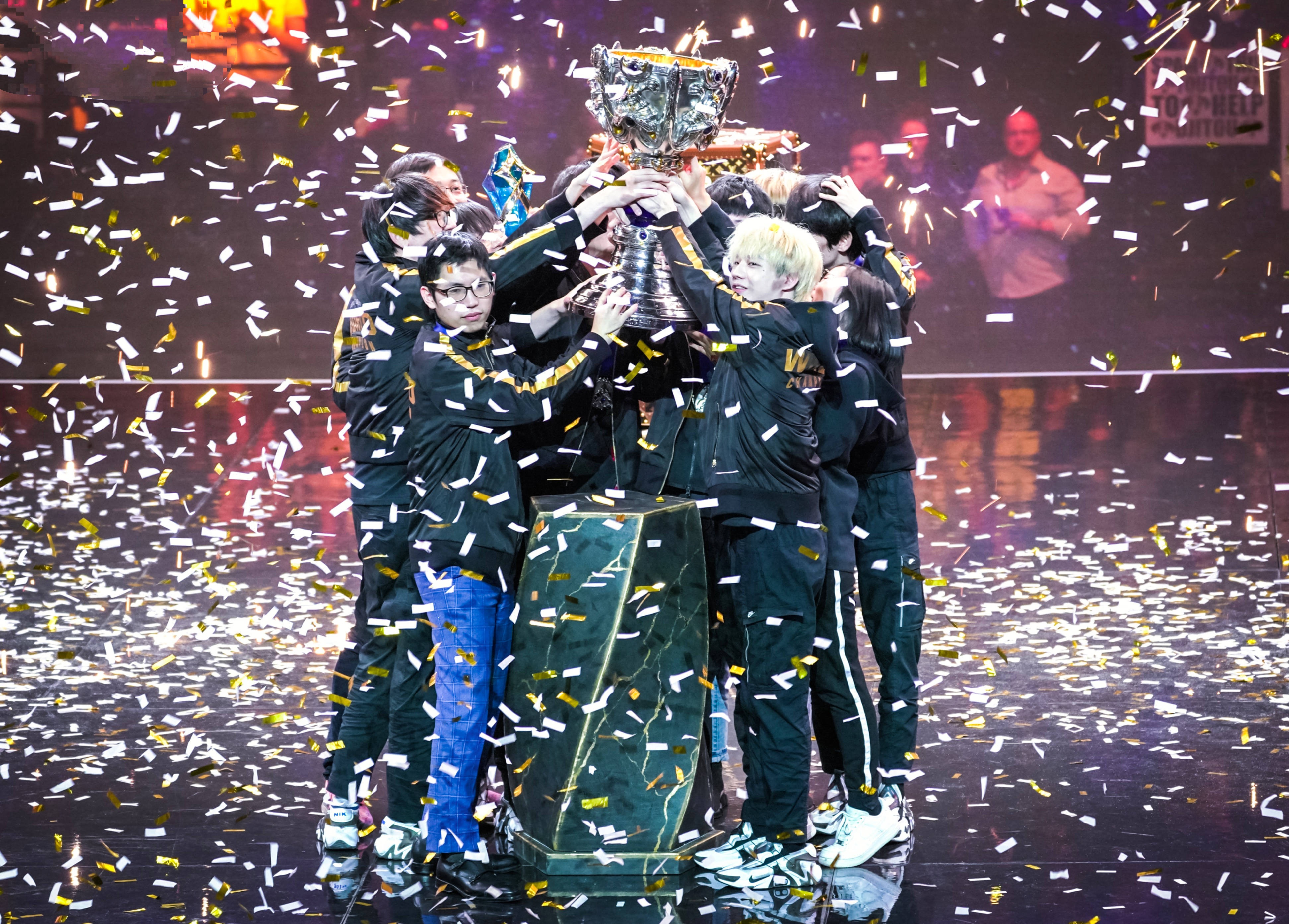 关于FPX完胜BDS,Flandre惊艳世界的信息 关于FPX完胜BDS,Flandre惊艳世界的信息