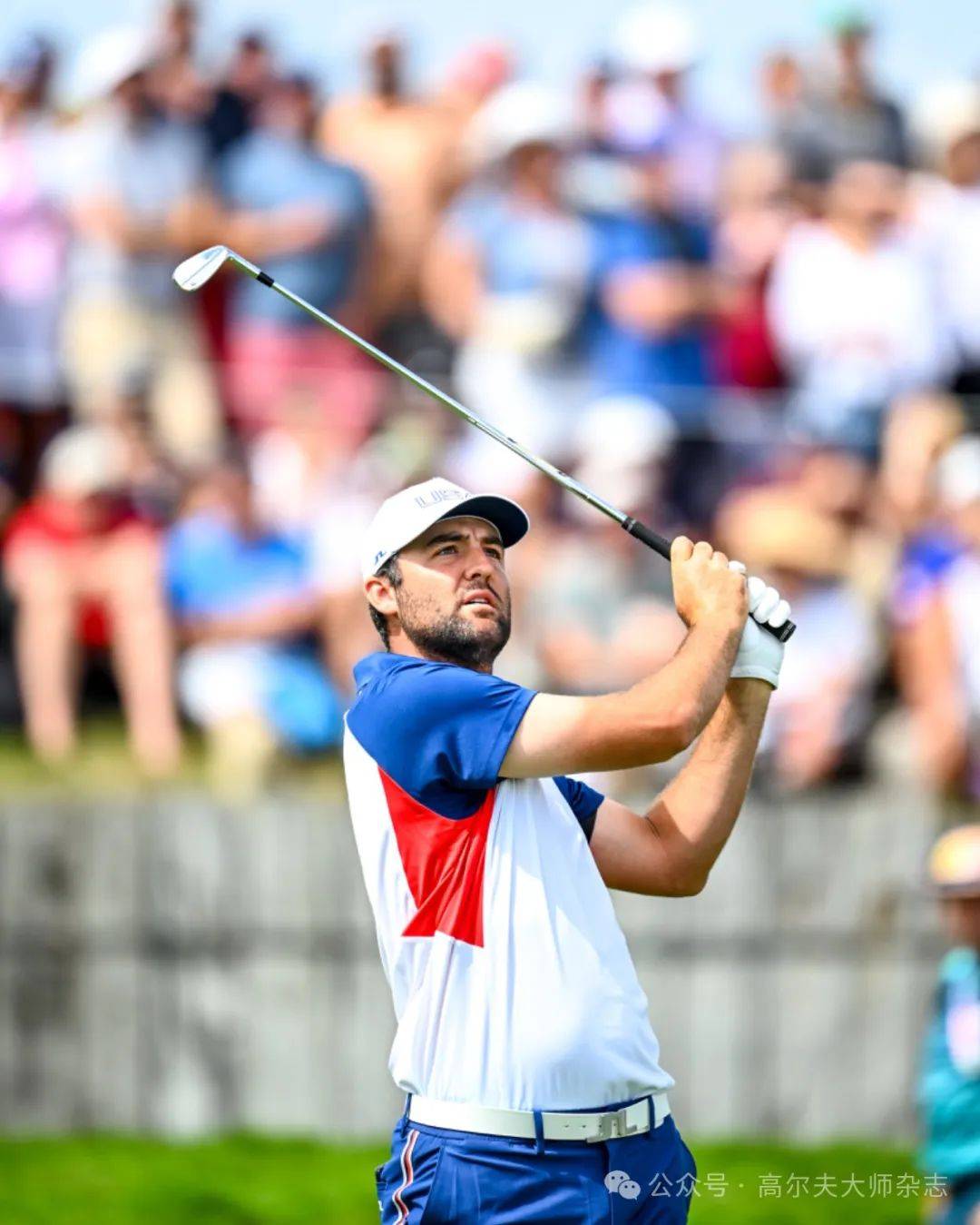 关于球星爆发！高尔夫赛场再现神级操作的信息