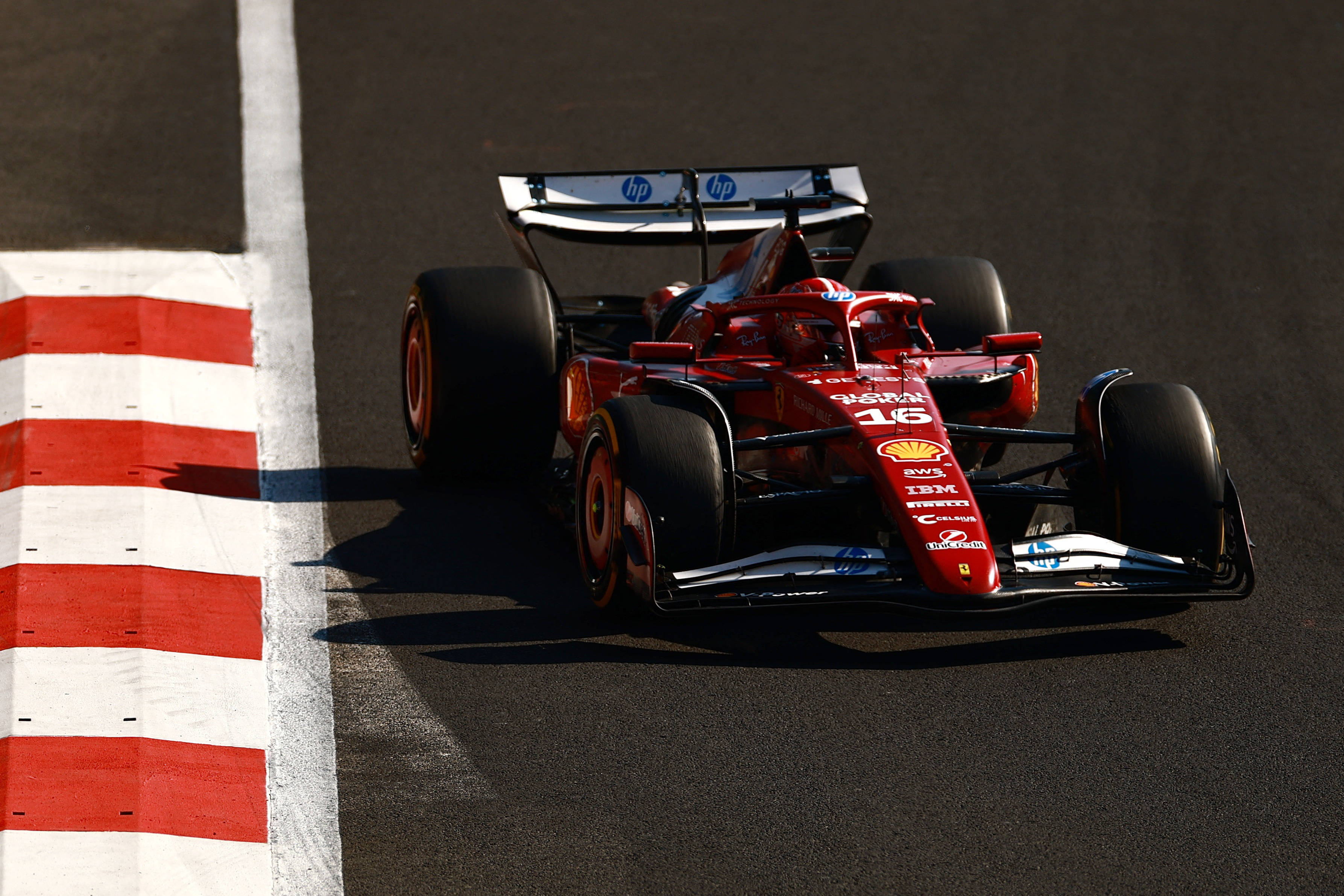 雷诺车队碾压红牛车队,勒克莱尔扛起全队 雷诺车队碾压红牛车队,勒克莱尔扛起全队